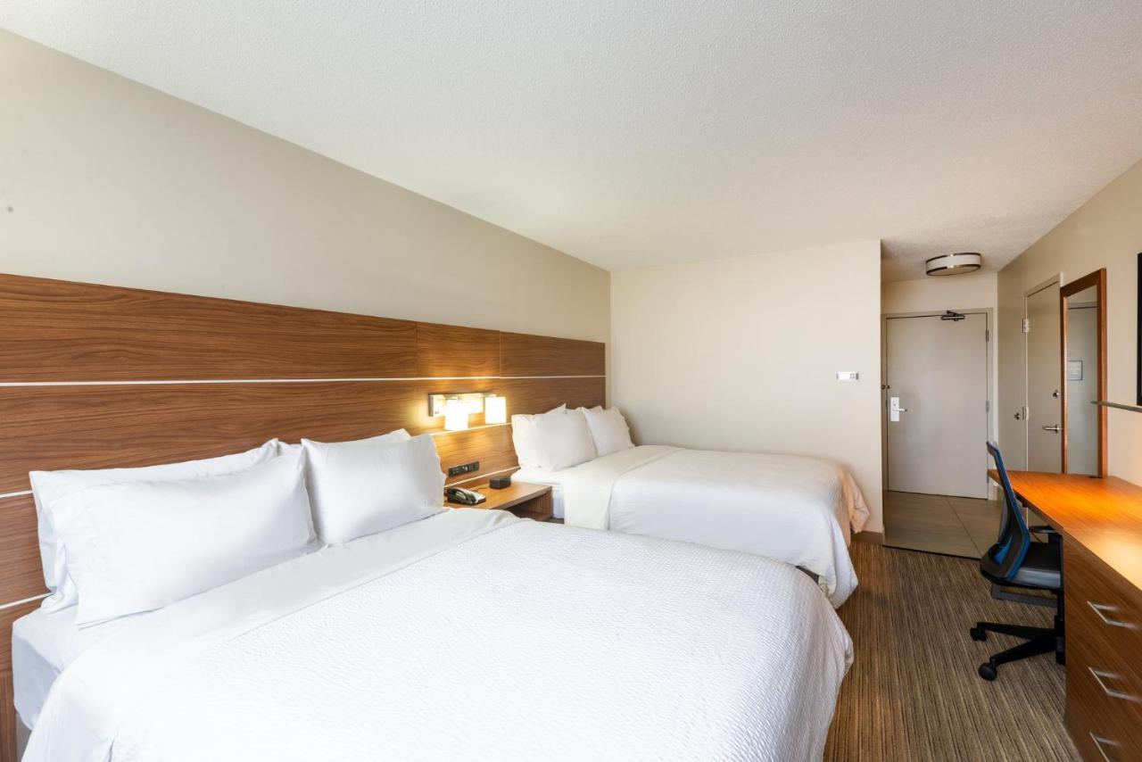 Express By Ihg 2*