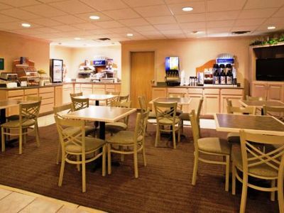 Express By Ihg Hotel